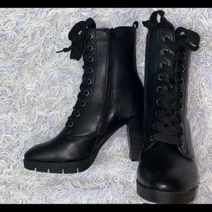 Black heel combat boots NWOT